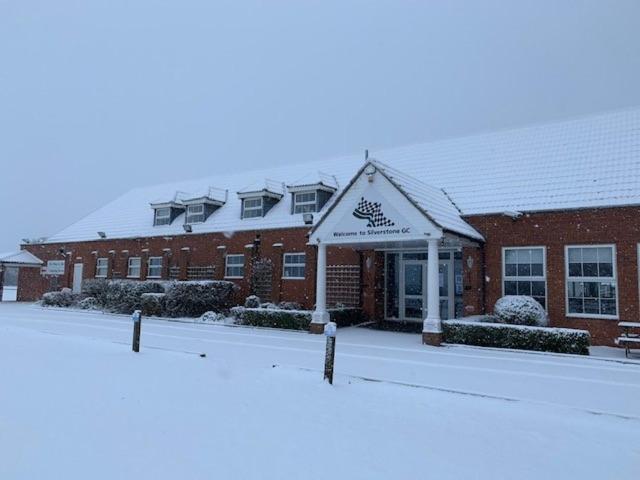 Silverstone Golf Club And Hotel Exterior foto